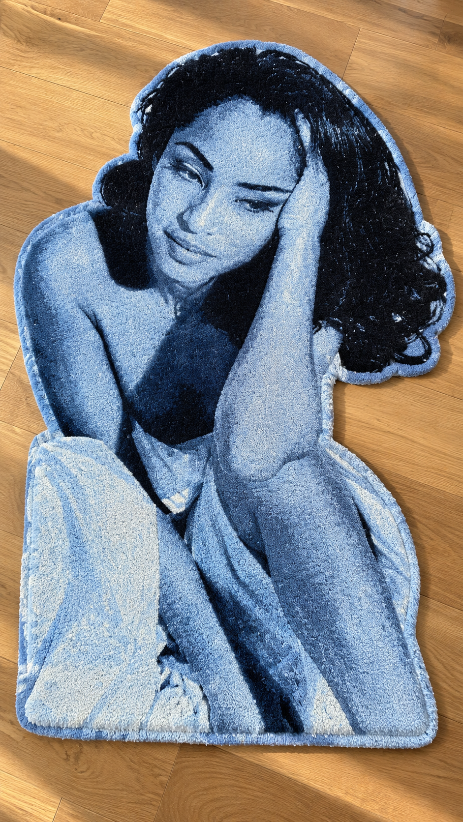 Sade Rug